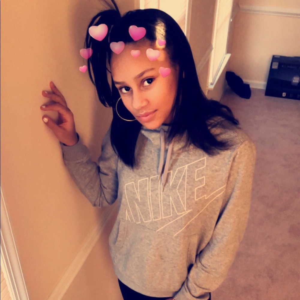 Meet your Posher, Trinity